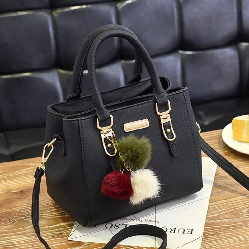 Tassel Tote Chic: Vintage Boston Messenger - Image 12
