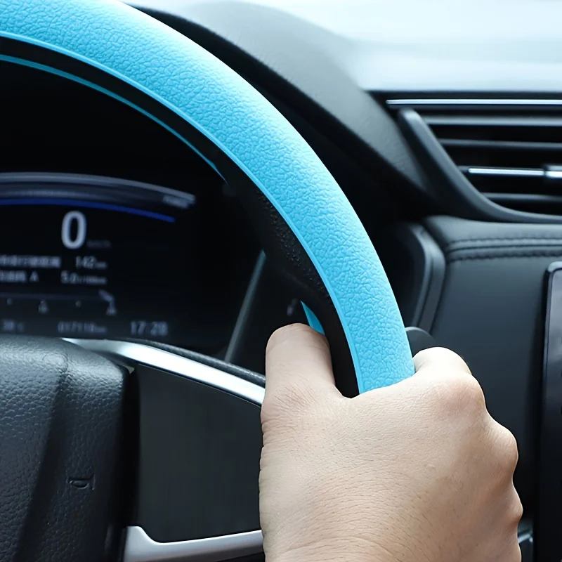 Ultra-thin Anti-slip Car Steering Wheel Cover - Image 4