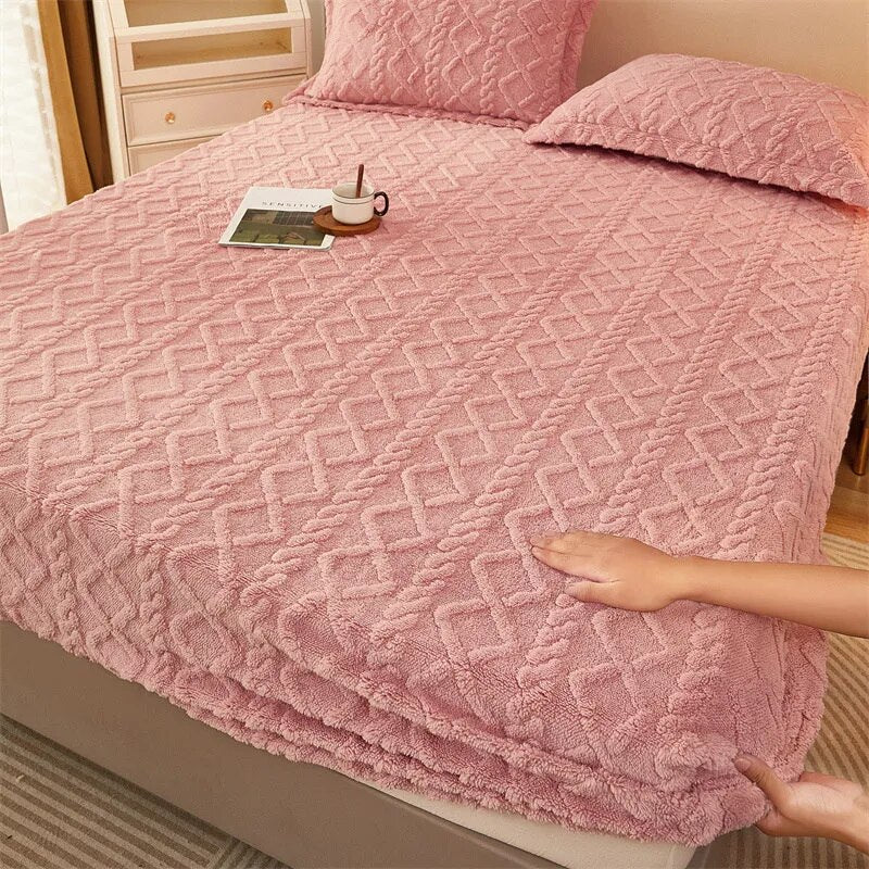Warm Fluffy Bed Cover - Image 10