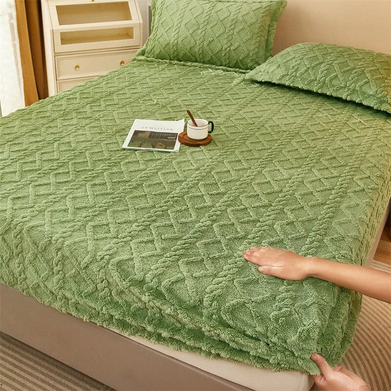 Warm Fluffy Bed Cover - Image 13