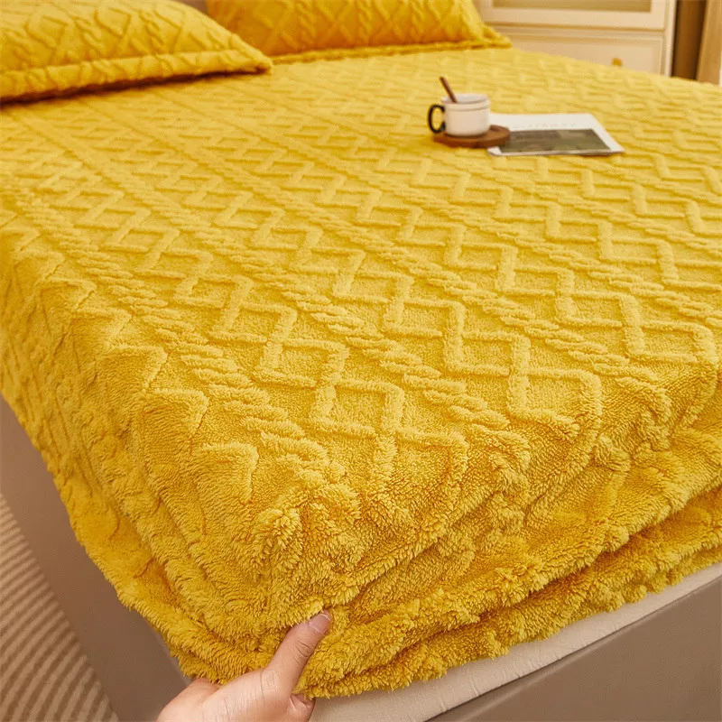 Warm Fluffy Bed Cover - Image 14