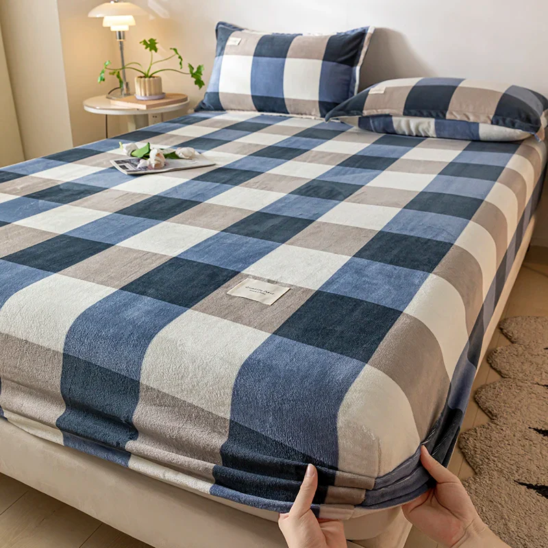 Warm Plush Fitted Bed Sheet - Image 6