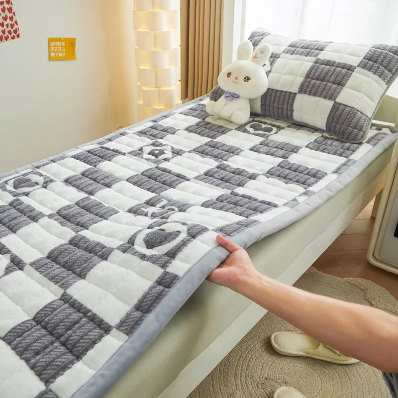 Warm Quilted Mattress Topper - Image 10