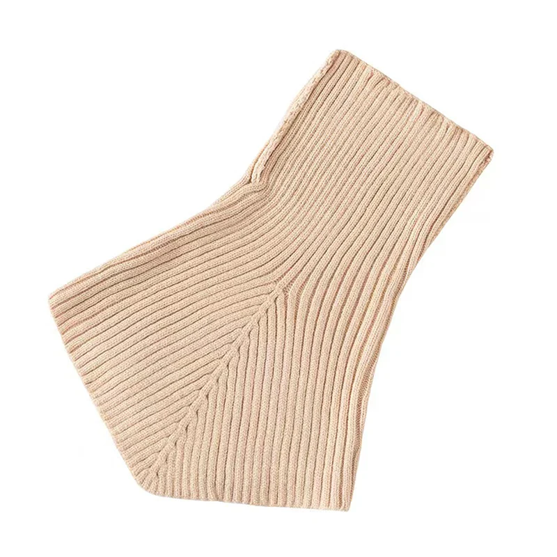 WarmNest Knit Neckpiece - Image 4