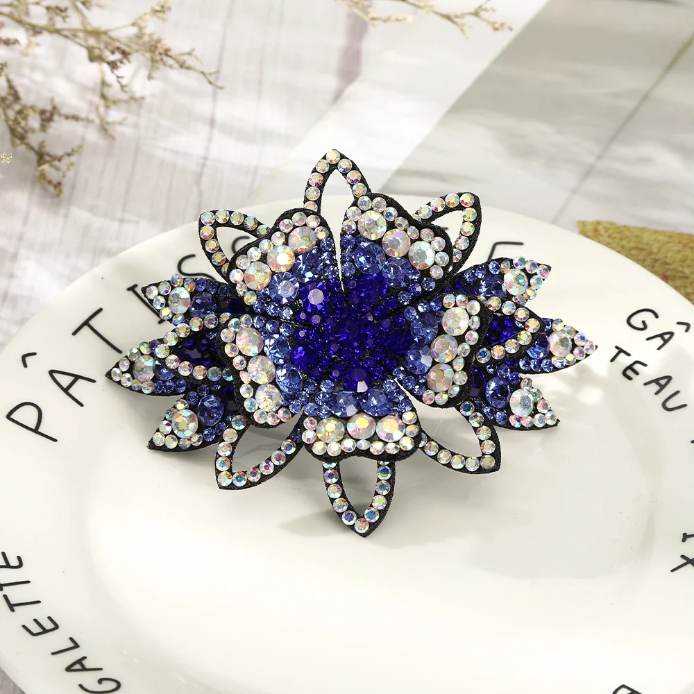 Women Rhinestone Hair Clips - Image 12